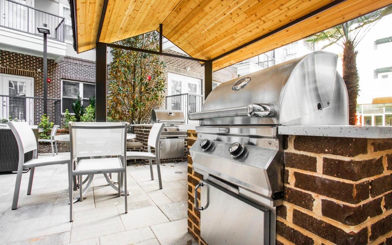 Premium Apartments And Studios At Midtown 205 In Charlotte Extérieur photo