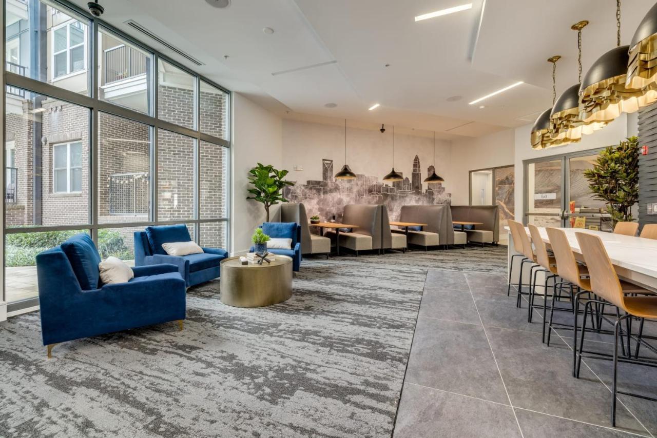 Premium Apartments And Studios At Midtown 205 In Charlotte Extérieur photo