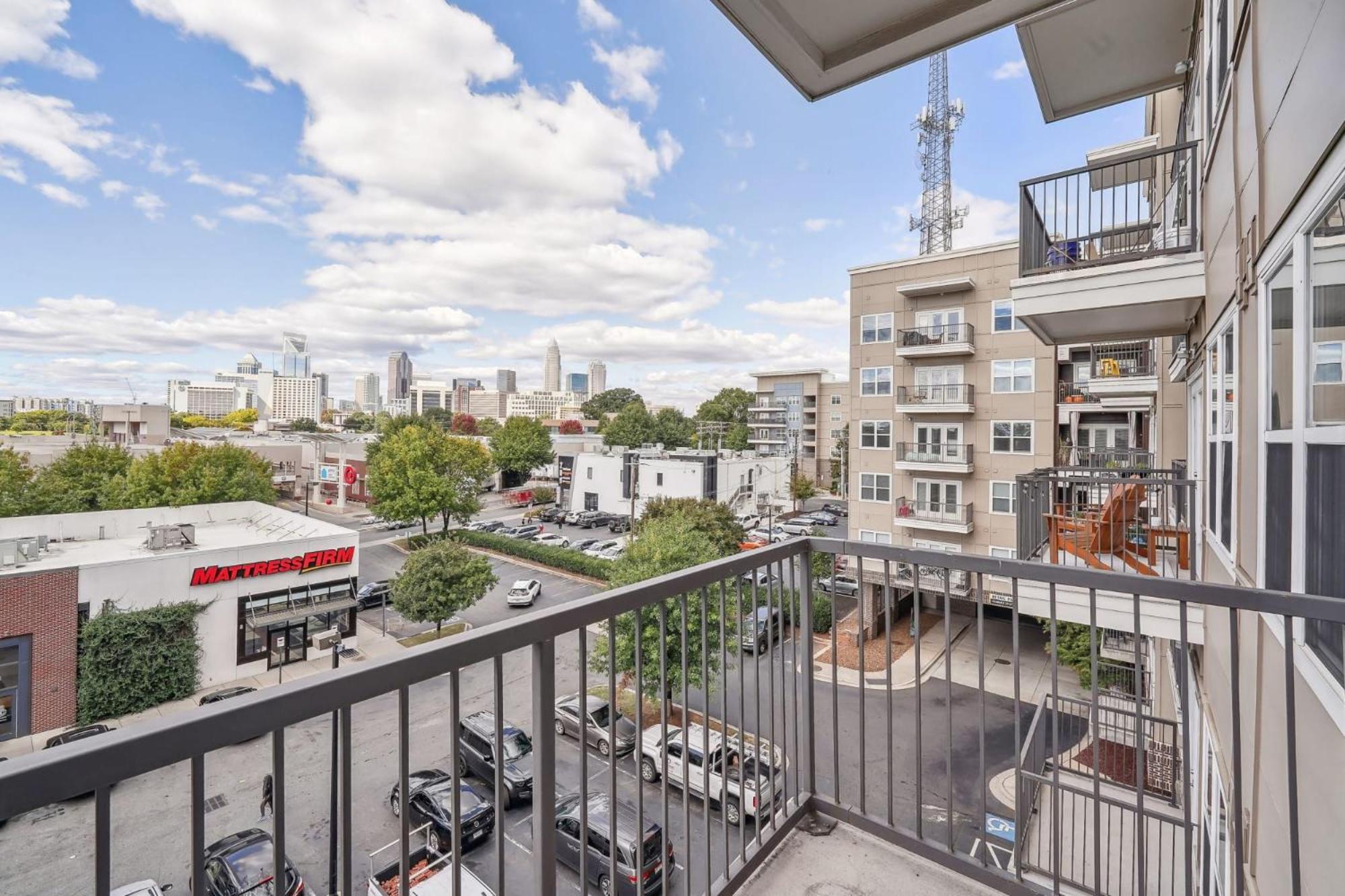 Premium Apartments And Studios At Midtown 205 In Charlotte Extérieur photo