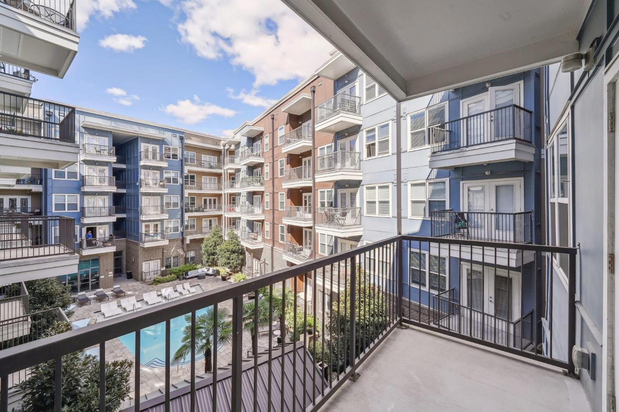 Premium Apartments And Studios At Midtown 205 In Charlotte Extérieur photo